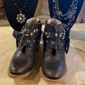 Free Bird Saloon Boots Sz 8